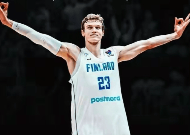 德国翻盘智利，加维三分雨点燃全场的简单介绍