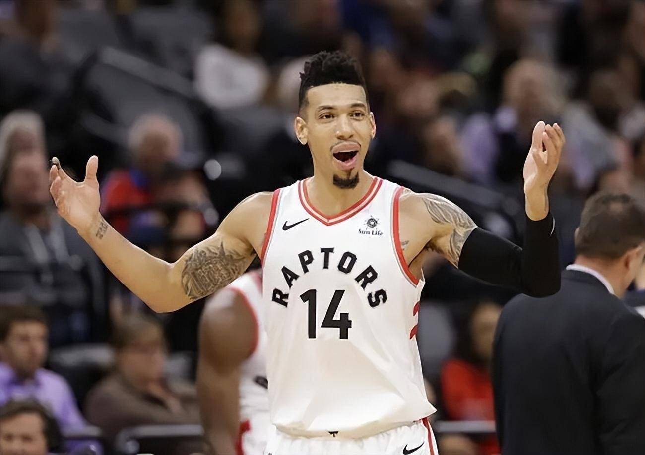 灰熊绝杀中国男篮,丹尼·格林完成帽子戏法 灰熊绝杀中国男篮,丹尼·格林完成帽子戏法