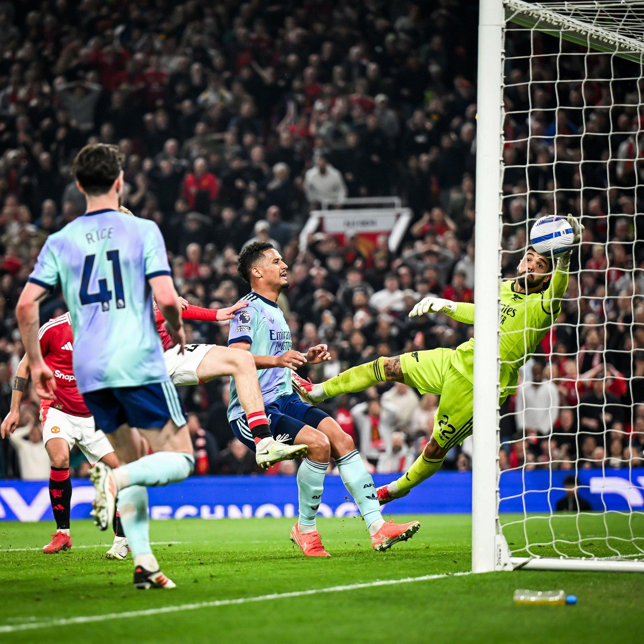 开云APP-包含火爆赛季，球场上的较量令人期待不已的词条