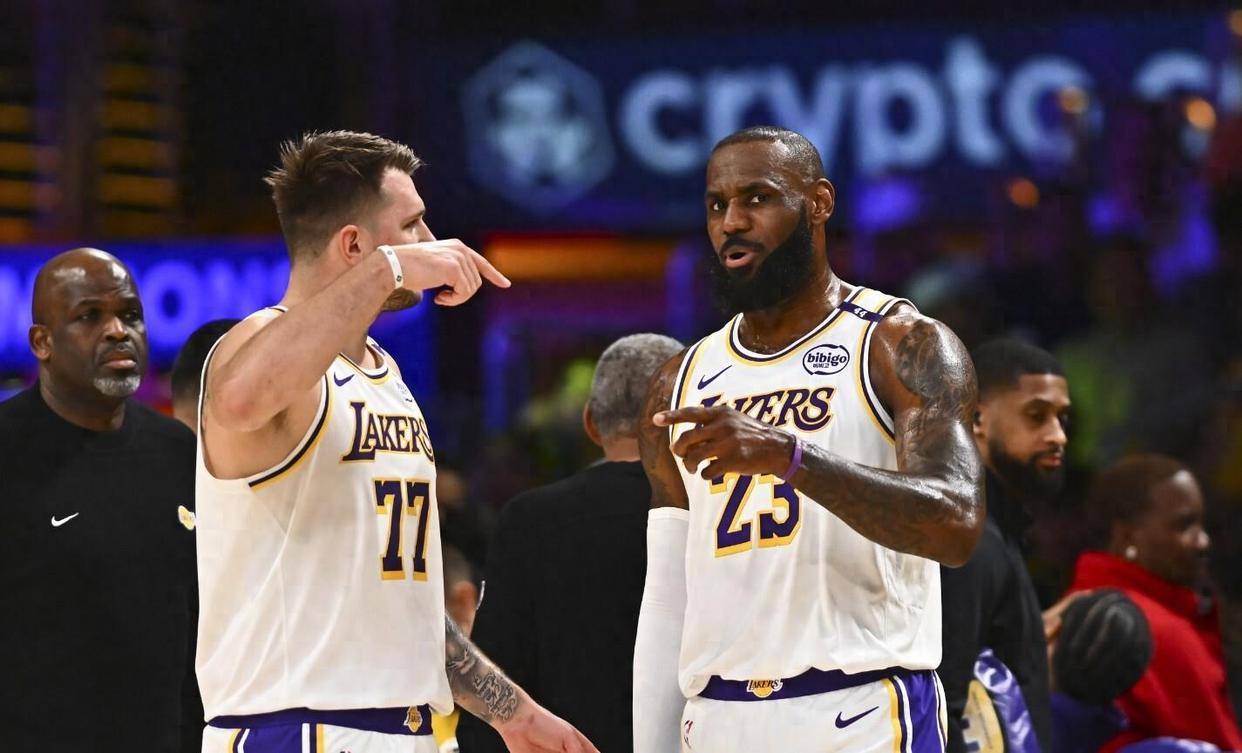 湖人B队险胜爵士，莫里斯惊艳世界的简单介绍