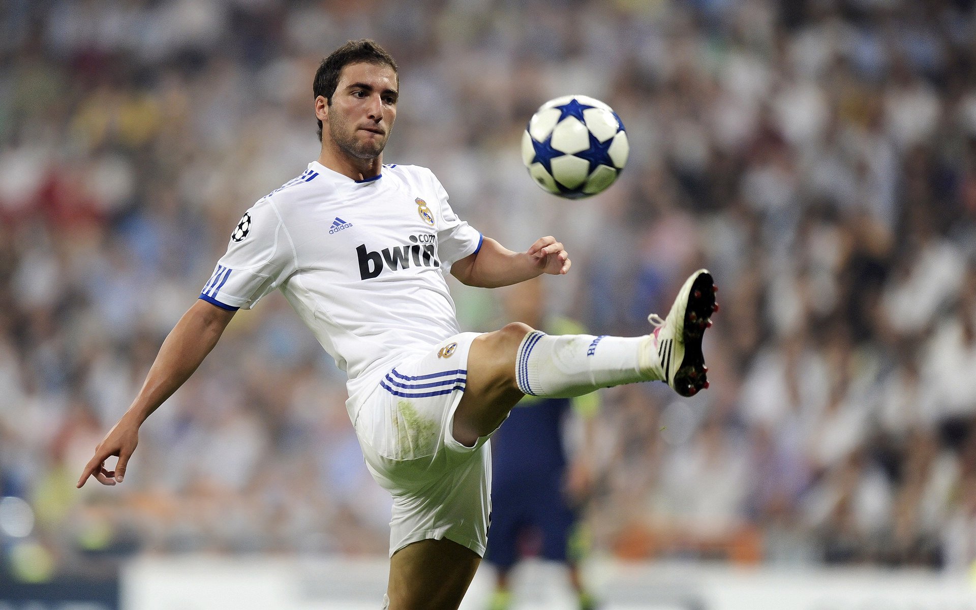 亚特兰大欧战封王背后的喀麦隆密码，奥纳纳的教科书级表现如何改写争冠剧本